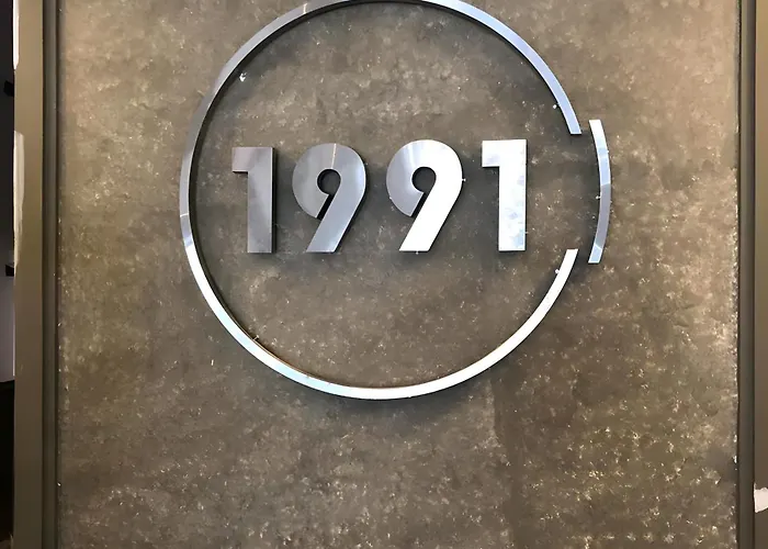 1991 Boutique Khách sạn